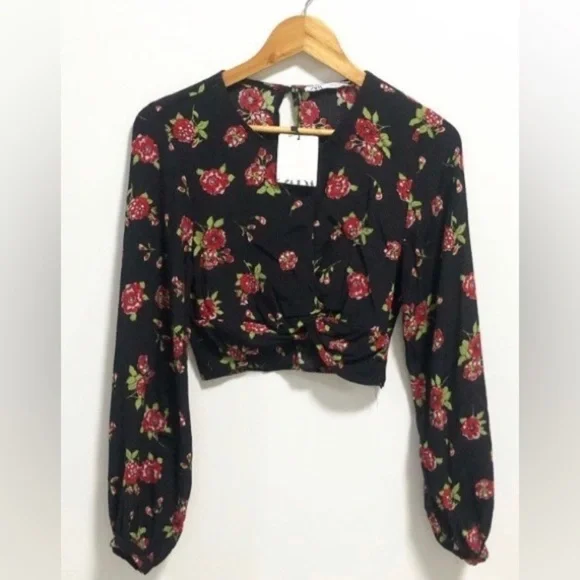 Zara Floral Print Long Sleeve Crop Top - Picture 4 of 4
